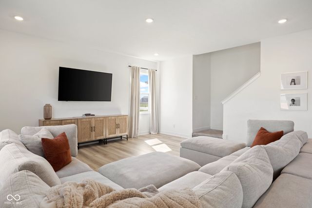 1355 Inverness Drive, Avon, IN 46123