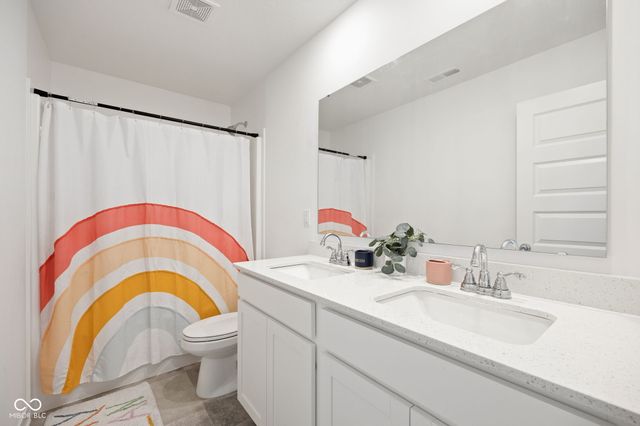 1355 Inverness Drive, Avon, IN 46123