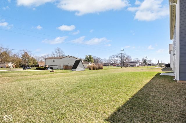 1355 Inverness Drive, Avon, IN 46123