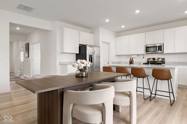 1355 Inverness Drive, Avon, IN 46123