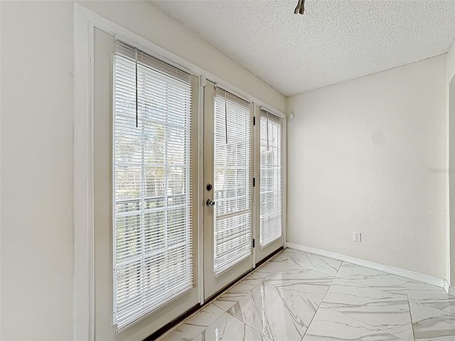 232 AFTON SQUARE 201, Altamonte Springs, FL 32714