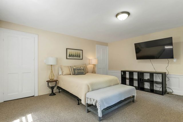 38 Bow Center Road, Bow, NH 03304