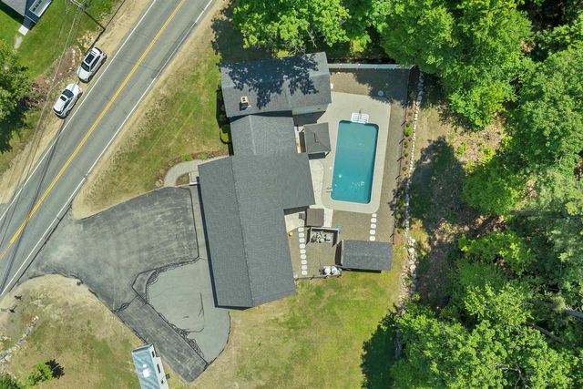 38 Bow Center Road, Bow, NH 03304
