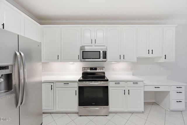 1011 Upchurch Farm Lane, Cary, NC 27519