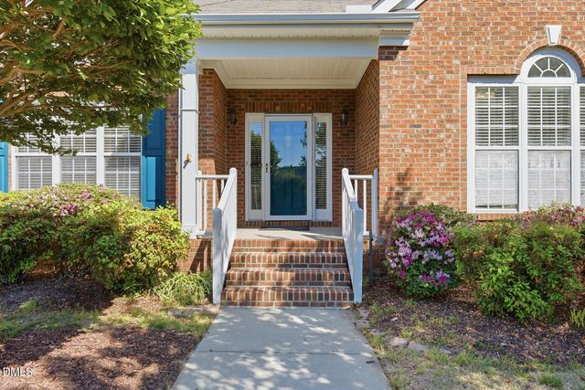 1011 Upchurch Farm Lane, Cary, NC 27519