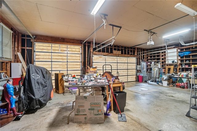 8375 Peters Pike, Dayton, OH 45414