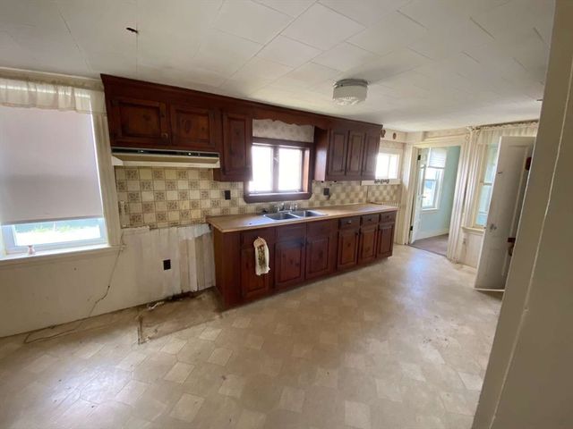 360 Merrimac Street, Newburyport, MA 01950