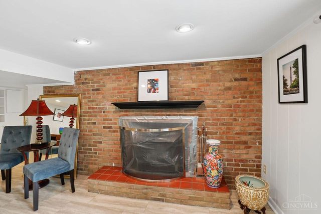 3685 Davenant Avenue, Cincinnati, OH 45213