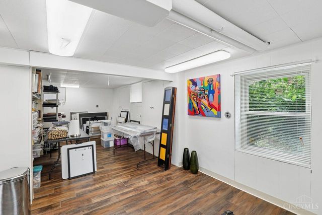 3685 Davenant Avenue, Cincinnati, OH 45213
