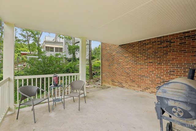 3685 Davenant Avenue, Cincinnati, OH 45213