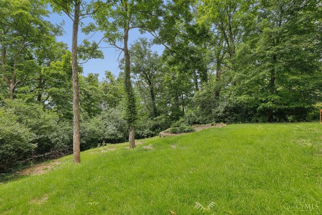 3685 Davenant Avenue, Cincinnati, OH 45213