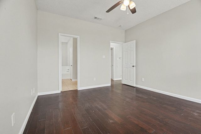 2102 Ridgecliff Drive, Keller, TX 76248