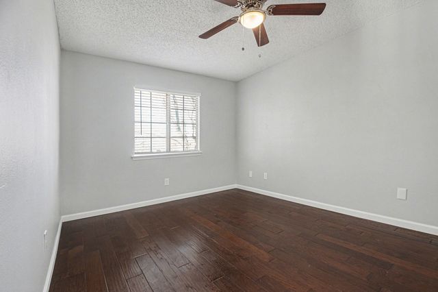 2102 Ridgecliff Drive, Keller, TX 76248