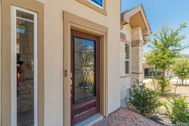 7523 HAYS HL, San Antonio, TX 78256
