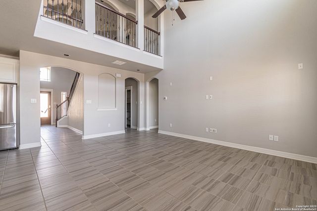 7523 HAYS HL, San Antonio, TX 78256