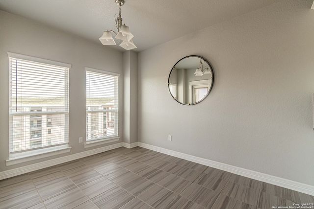 7523 HAYS HL, San Antonio, TX 78256