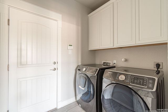 7523 HAYS HL, San Antonio, TX 78256