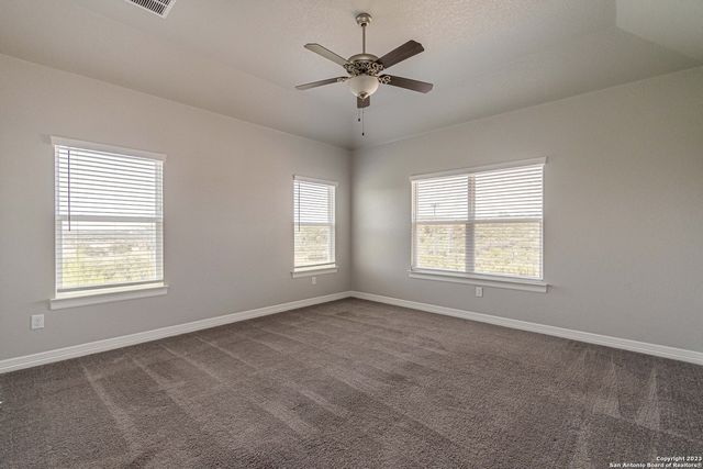 7523 HAYS HL, San Antonio, TX 78256