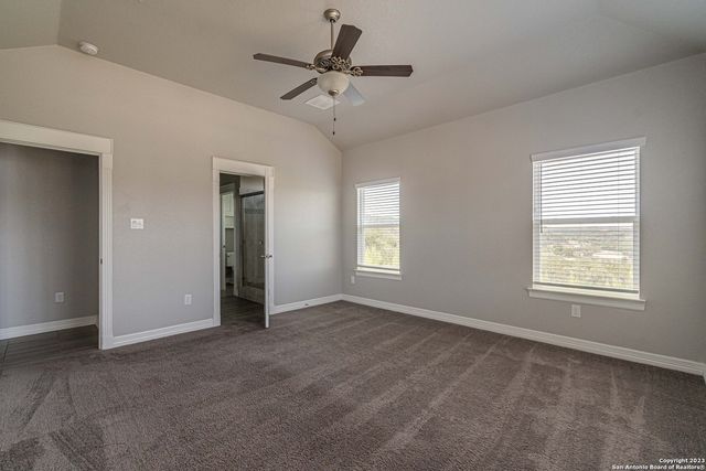 7523 HAYS HL, San Antonio, TX 78256