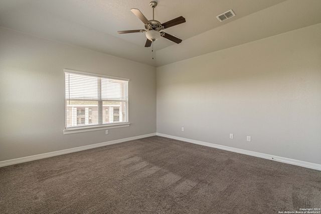 7523 HAYS HL, San Antonio, TX 78256