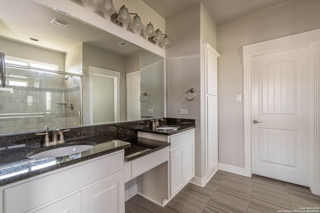 7523 HAYS HL, San Antonio, TX 78256
