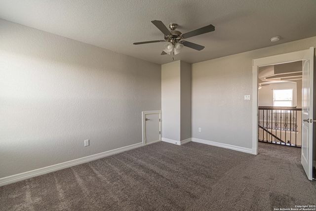7523 HAYS HL, San Antonio, TX 78256