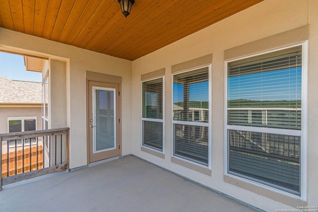 7523 HAYS HL, San Antonio, TX 78256