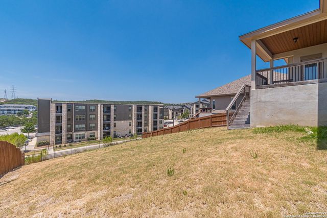 7523 HAYS HL, San Antonio, TX 78256