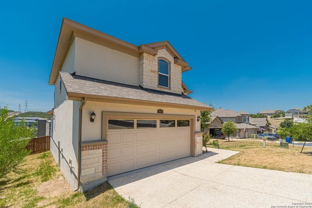 7523 HAYS HL, San Antonio, TX 78256