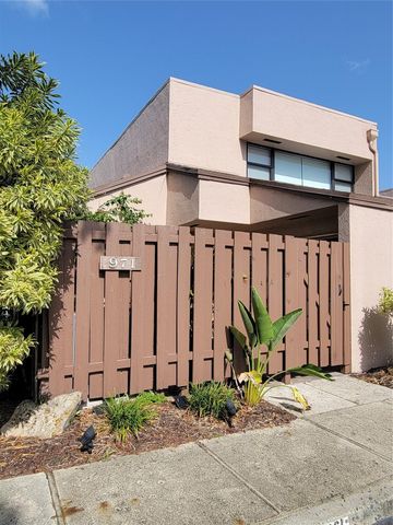 971 NW 122nd Terrace, Pembroke Pines, FL 33026
