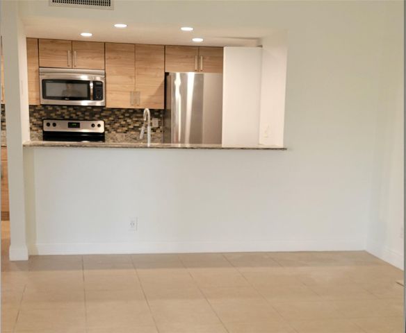 971 NW 122nd Terrace, Pembroke Pines, FL 33026