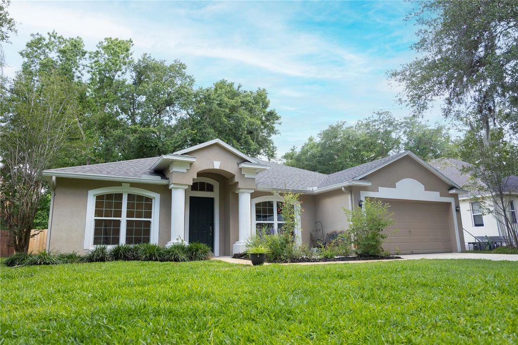 1511 MCCREA DRIVE, Lutz, FL 33549