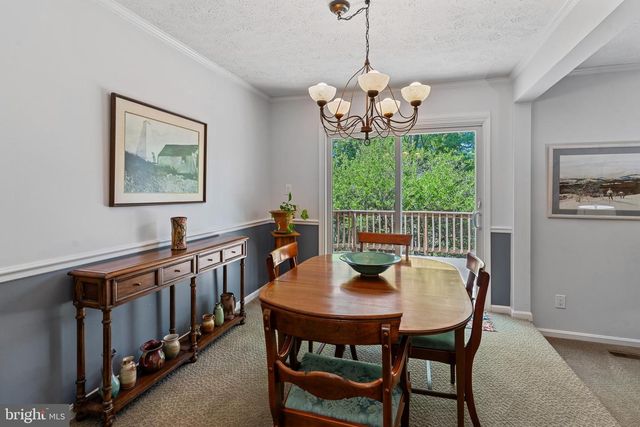 1802 LANG DR, Crofton, MD 21114