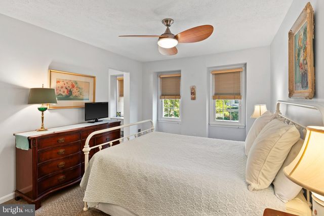 1802 LANG DR, Crofton, MD 21114