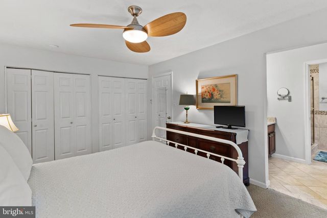 1802 LANG DR, Crofton, MD 21114