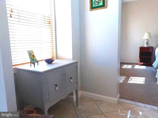 1802 LANG DR, Crofton, MD 21114