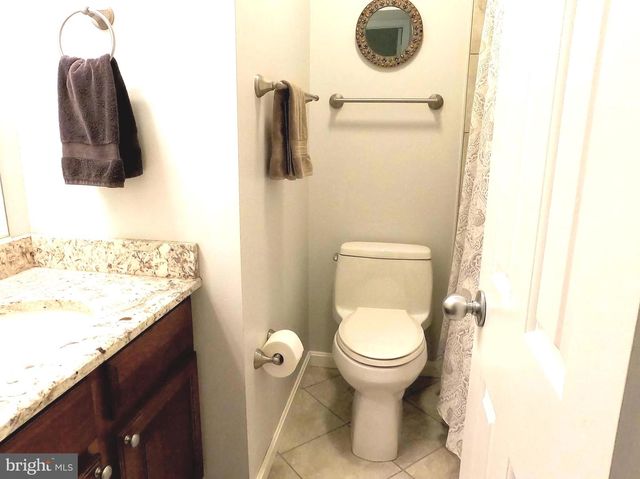 1802 LANG DR, Crofton, MD 21114