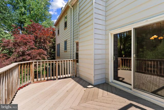 1802 LANG DR, Crofton, MD 21114