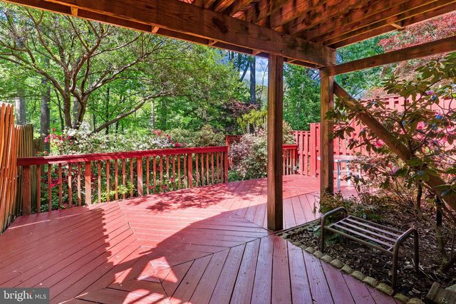 1802 LANG DR, Crofton, MD 21114