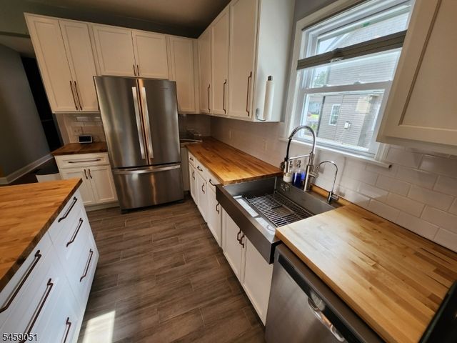 616 Center St, Dunellen Boro, NJ 08812