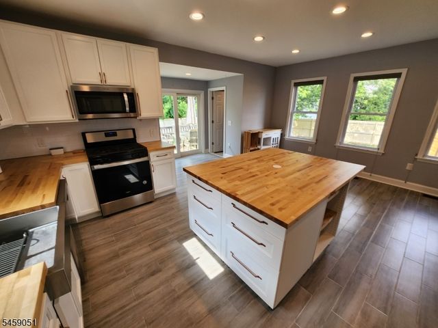 616 Center St, Dunellen Boro, NJ 08812