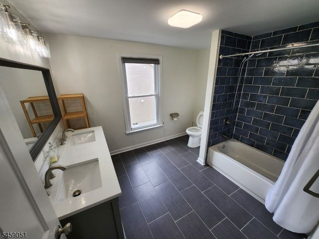 616 Center St, Dunellen Boro, NJ 08812