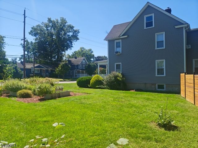 616 Center St, Dunellen Boro, NJ 08812
