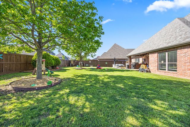 4701 SW Newcastle Road, Bentonville, AR 72713