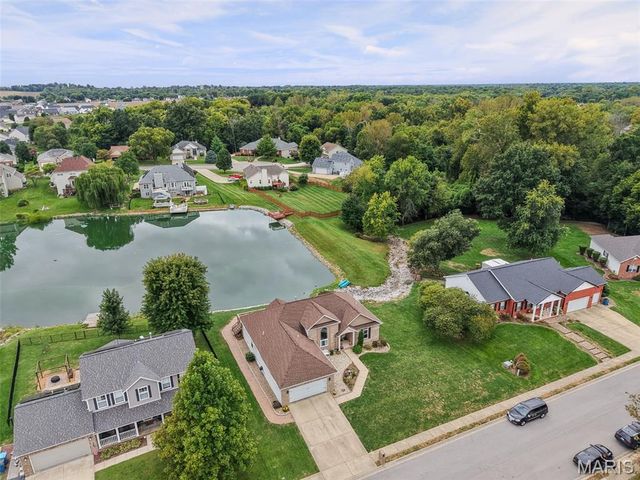 2614 Meridian Lake Drive, Shiloh, IL 62221