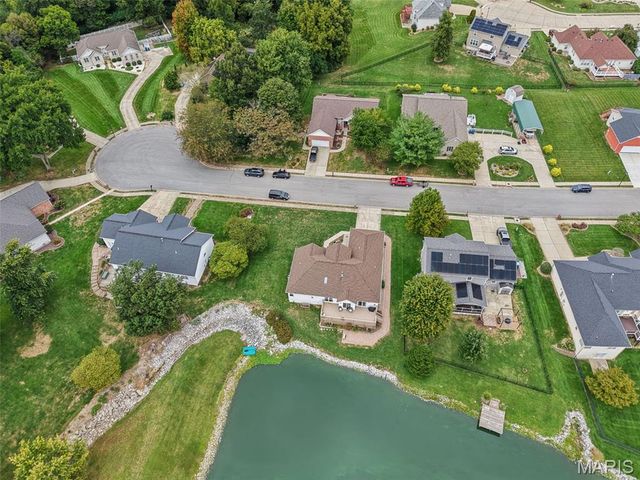 2614 Meridian Lake Drive, Shiloh, IL 62221