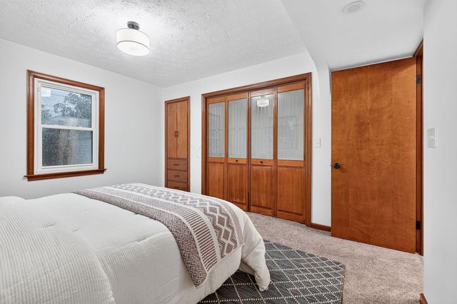 805 S Hague Avenue, Columbus, OH 43204