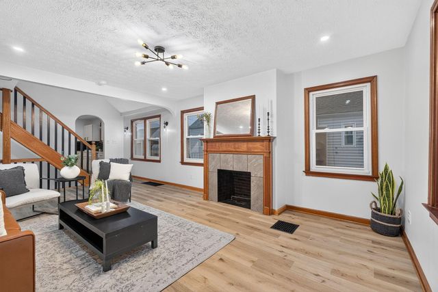 805 S Hague Avenue, Columbus, OH 43204