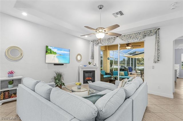 9400 La Bianco ST, Estero, FL 33967