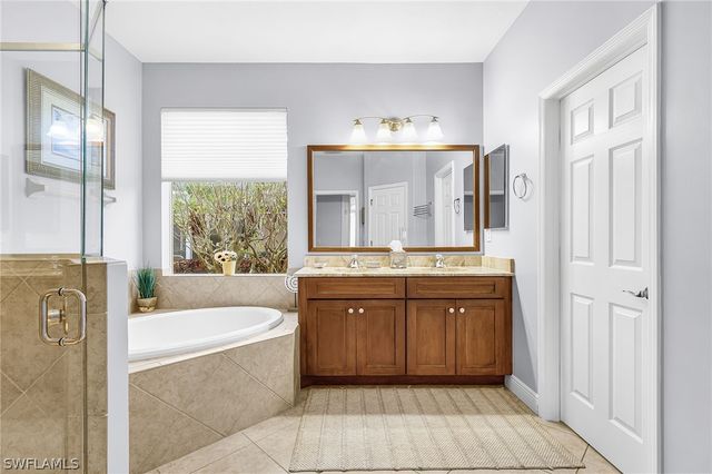 9400 La Bianco ST, Estero, FL 33967